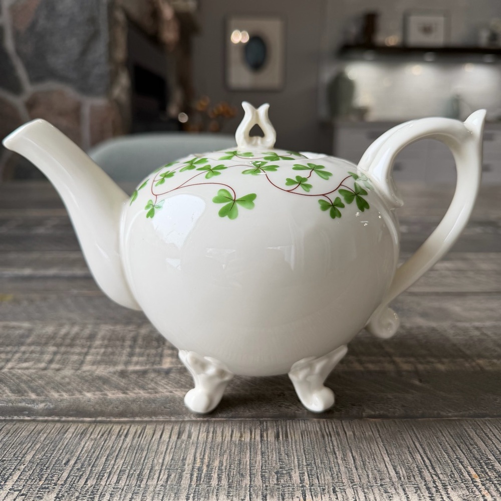 ☘️ Shannon Godinger Irish Shamrock Clover Footed Tea Pot☘️ - Picture 5 of 7